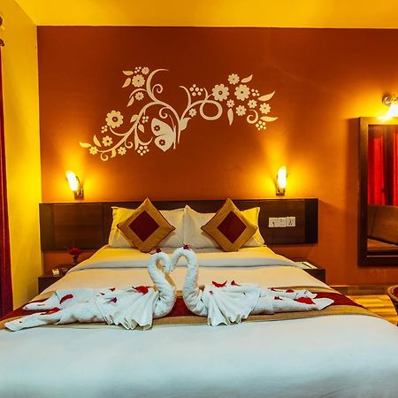فندق Vision Safari Pvt Ltd سوراها المظهر الخارجي الصورة